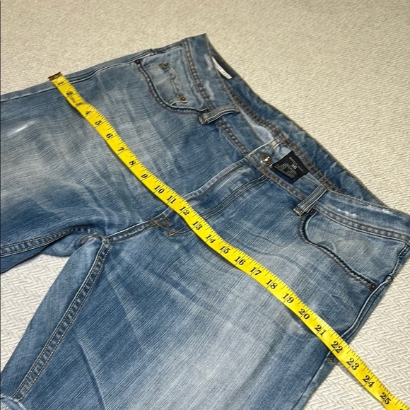 Buffalo Jeans Light Blue Denim Shorts. Jorts. Size 36. - Picture 7 of 9